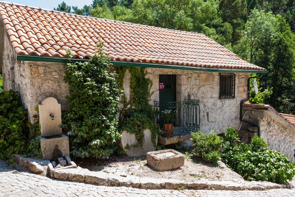 Casa Moinho Da Mouta Apartment Parada de Pinhao Bagian luar foto